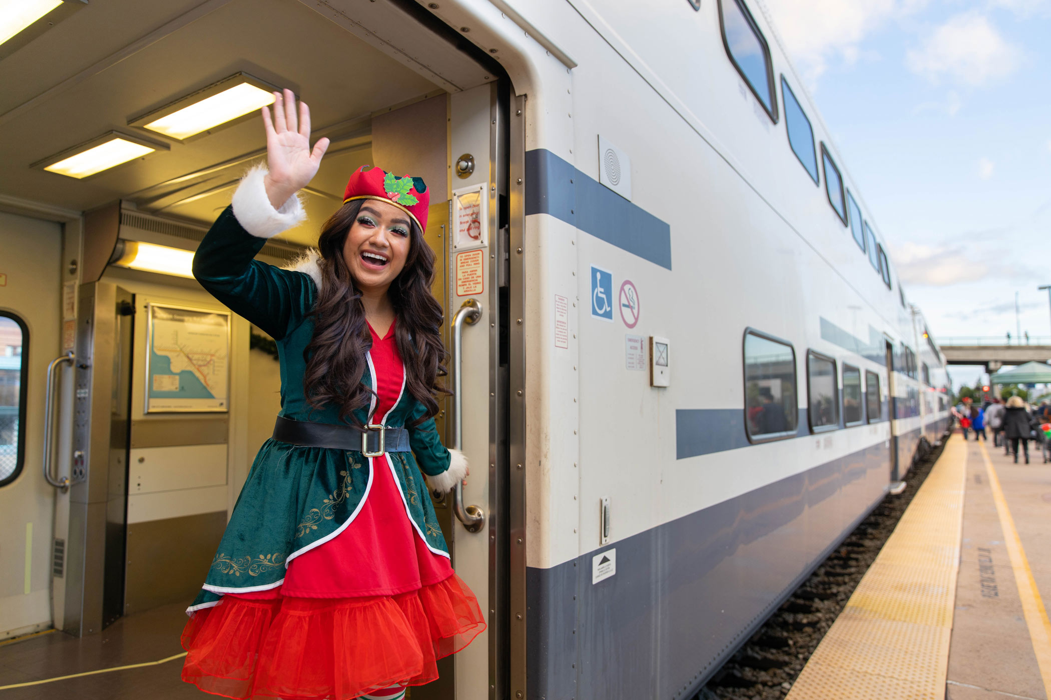 1123 Point Metrolink Holiday Train Banner