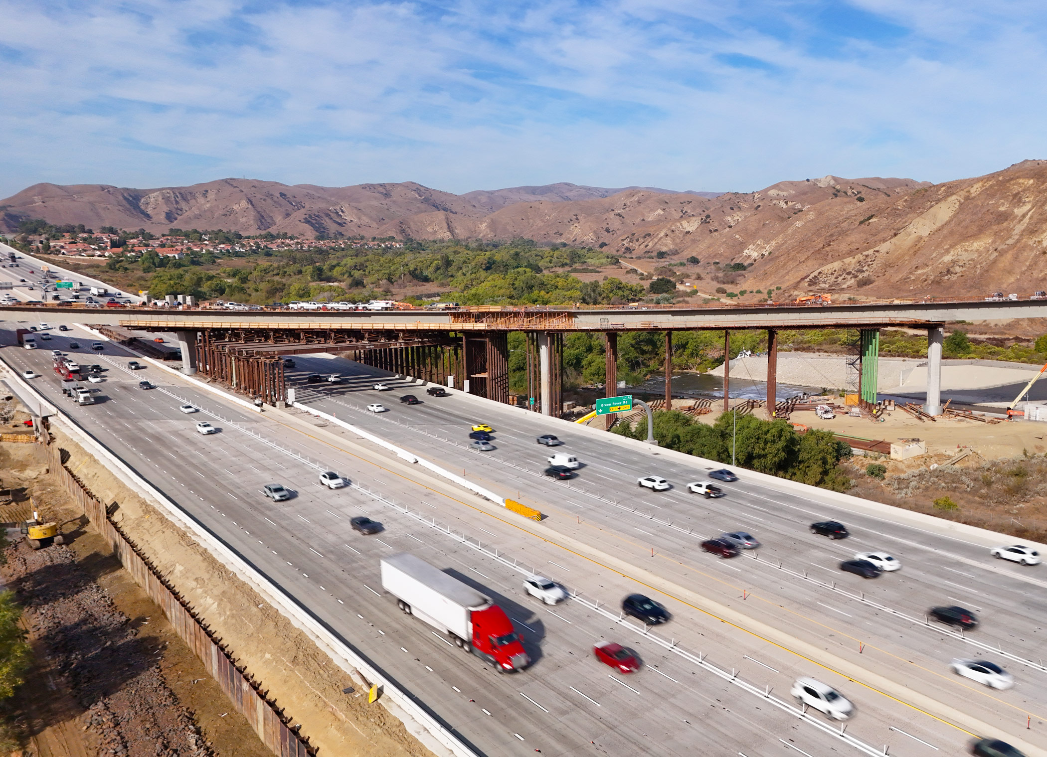 1124 WB91 Closure Banner