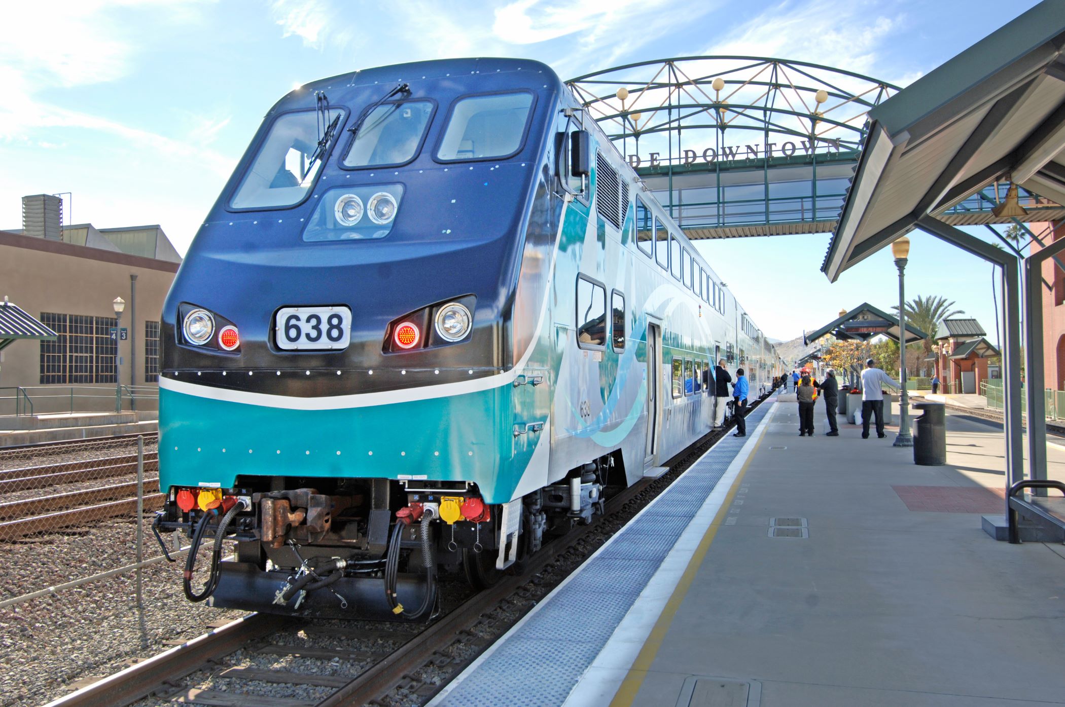 0325 Point Experience Metrolink Banner