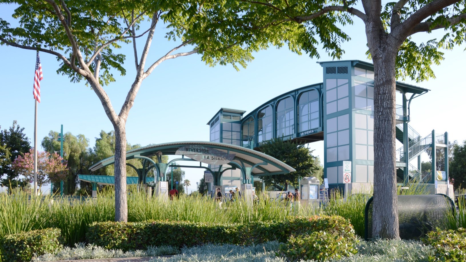 0525 Point Riverside La Sierra Metrolink Station 2012